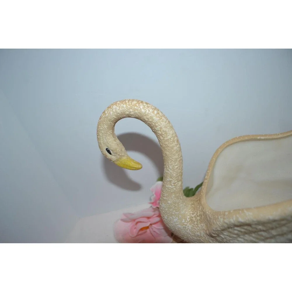 1950s Vintage Swan Spatter Cream & White Vanity Counter Dresser